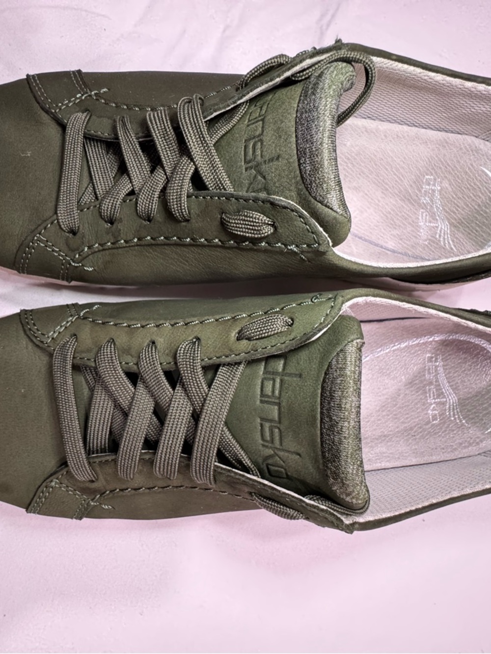 Dansko Olive Green Leather Lace-Up Comfort Sneakers Size 38